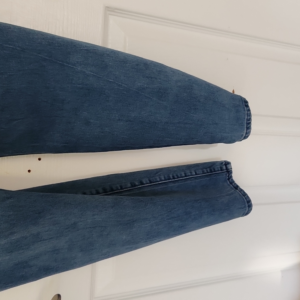 Hybrid & Company Skinny Jeans - Picture 11 of 13